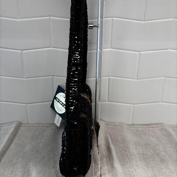 Made in India Beaded New Year's Eve Champagne "Cheers"Bag - Black, Gold & Sliver - Picture 4 of 11